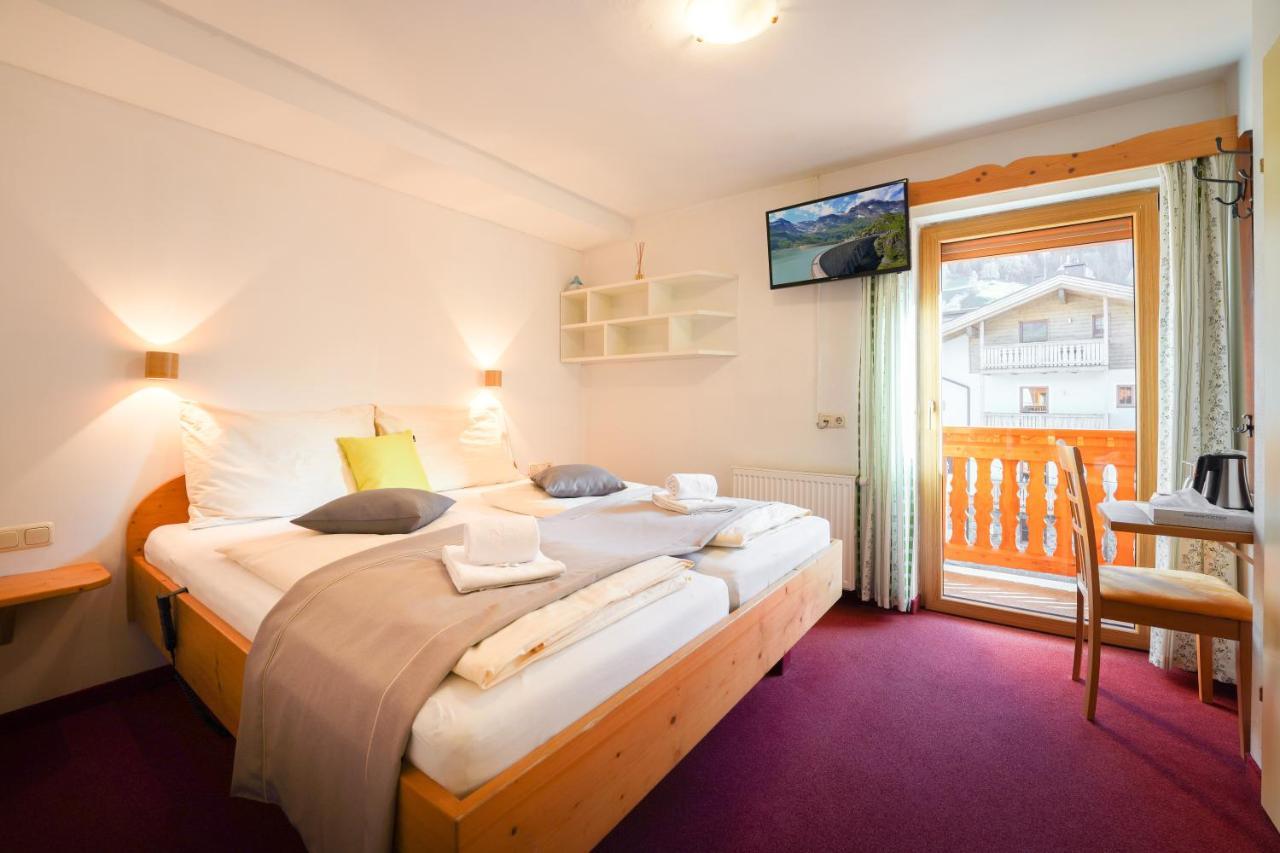 Haus Tirol Guest house